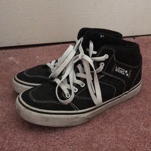 VANS HIGH TOPS SKATE SHOES